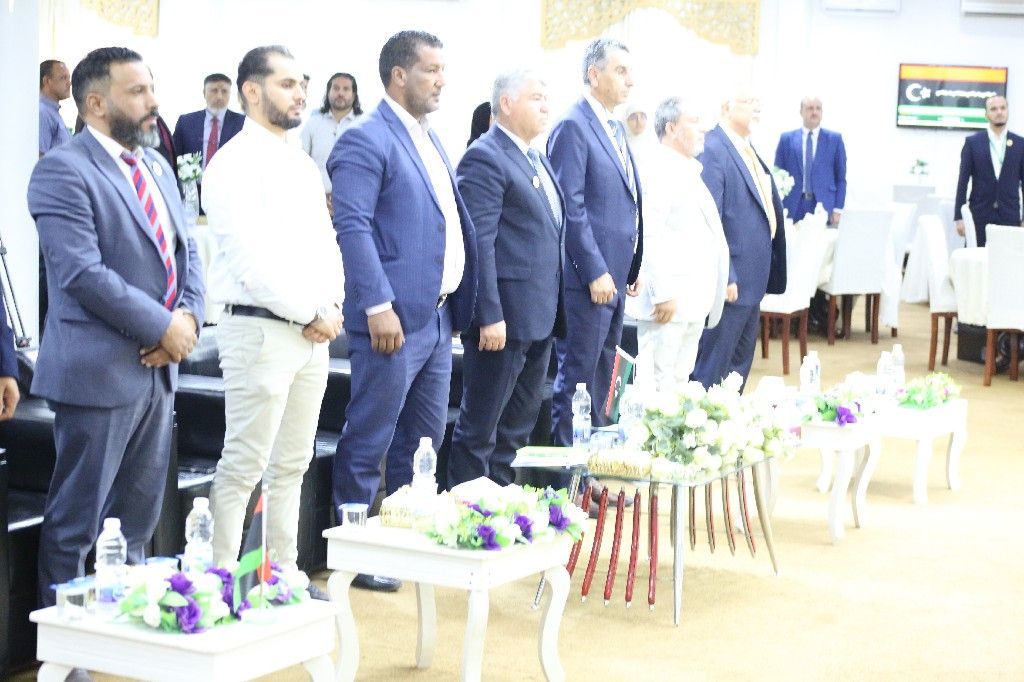 image?src=%7B%22file%22%3A%22wp content%2Fuploads%2Fsites%2F2%2F2025%2F11%2F1N0A94211